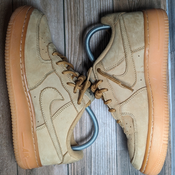 Nike Air Men's Brown Sneakers - Picture 5 of 8